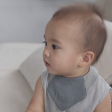 Cocuu Bib 格紋配飾圍兜