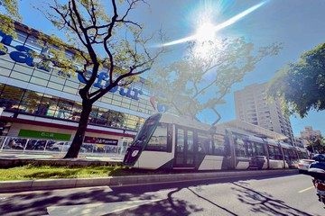 鑫空樹｜高醫建工Y9帝王豪景三房B2大平車｜高雄市三民區民族一路