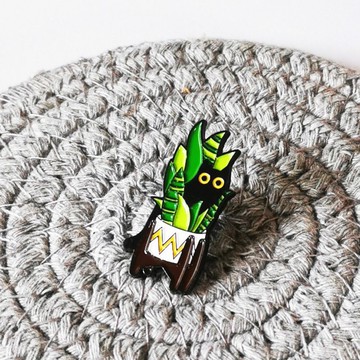 Plus 1 可愛黑色花貓金屬徽章胸針心口針