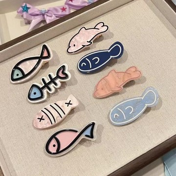 台灣現貨【法拉米拉】小魚魚骨碎髮髮夾ins海洋系列少女劉海夾碎髮邊夾多巴胺趣味夾子 小髮夾 小魚板板 77-0052