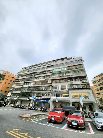 我是接案大巨蛋電梯美廈國父紀念館｜台北市大安區延吉街