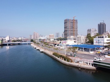 國泰頤河│豪華高樓層景觀│雙面採光三房平車｜高雄市三民區建國三路