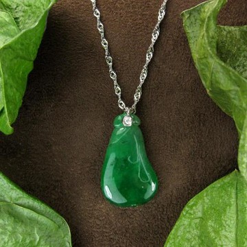 晉佳珠寶 Gemdealler Jewellery 天然緬甸A貨翡翠葫蘆 K金鑽石墜飾