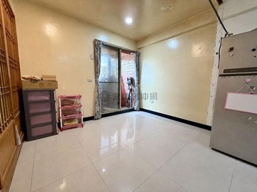 笑傲江河溫馨家庭3房平面車位｜新北市淡水區北新路