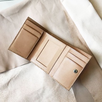 版師風格_真皮三折短夾_零錢袋_拍立得隔層_淺棕