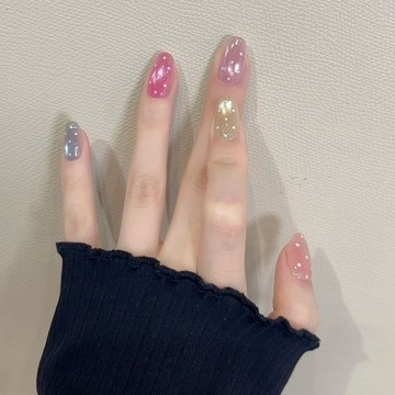 🎀台灣出貨🎀手工穿戴甲 波點五彩貓眼好適合夏天!顯白神器氣質氛圍感可愛ins波點穿戴甲🎀