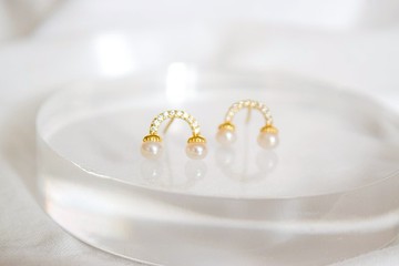 【小彩虹】天然淡水珍珠 全925純銀耳釘/耳夾 (金/銀)