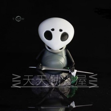 【元氣招財】 空洞騎士模型 坐姿 奎若 擦劍 遊戲周邊 場景擺件 公仔 盒裝 禮物