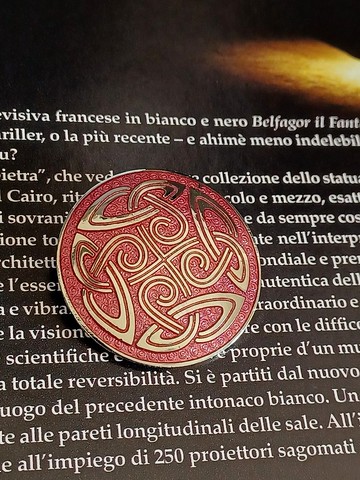 vintage jewelry  典雅景泰藍 紅色圖騰徽章 別針