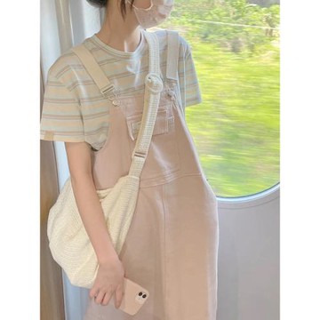 粉色背帶裙2026新款夏款大碼胖mm遮肚藏肉裙子梨形牛仔吊帶連衣裙