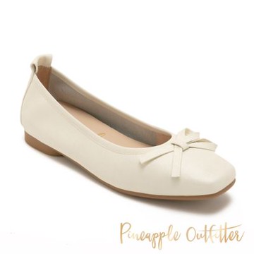Pineapple-Outfitter-簡單大方素面蝴蝶結平底娃娃鞋DANYL-白色