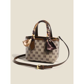 菜籃子包包女2025新款潮質感百搭水桶手提包高級感單肩斜挎小包包