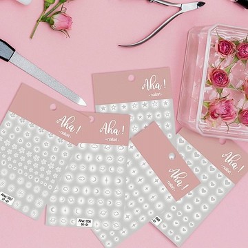 【Aha】夢幻鏤空／經典腮紅系列美甲貼／指甲貼1組入｜使用方便 樹脂材質 不傷甲 DS018333
