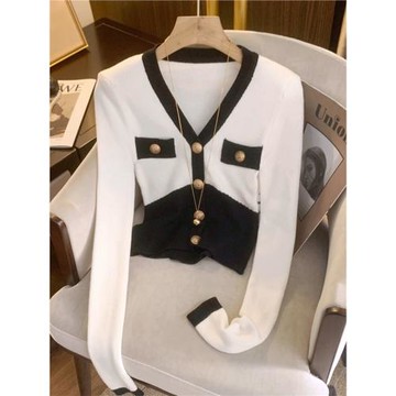 2025早秋新款小香風拼色明邊V領女士針織衫氣質短款修身打底上衣