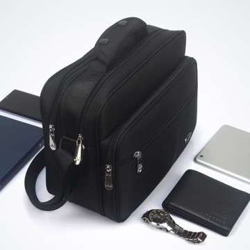 新款單肩男包斜挎包男式手提休閑公文包多層拉鏈男士包包收賬錢包