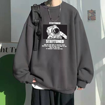 台灣出貨 大尺碼男裝M-8XL 太空人黑白圖案 寬鬆日常剪裁 男生大學T長袖 冬季外出穿搭 科幻街頭風 星空元素 ZD1
