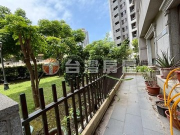 新世紀4房車｜桃園市中壢區領航北路二段