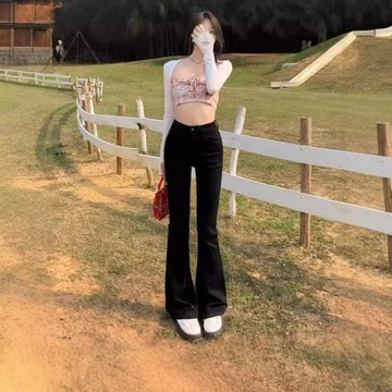 辣妹黑色喇叭褲女2025年秋冬新款高腰百搭喇叭褲微喇牛仔褲子鑫弘-素時衣櫥