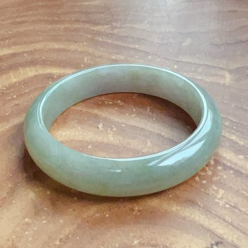 春帶彩翡翠手鐲 | 18.5圍 | 天然緬甸玉翡翠A貨 | 送禮