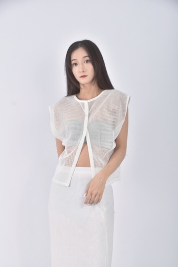 加購優惠(S) gu挖洞白色上衣