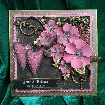 歌德風婚禮卡，搭配酒紅色愛心，內附禮盒