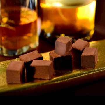 〔收禮人自選口味〕【巧克力雲莊】醇酒生巧克力｜白蘭地、威士忌、橙酒、香檳