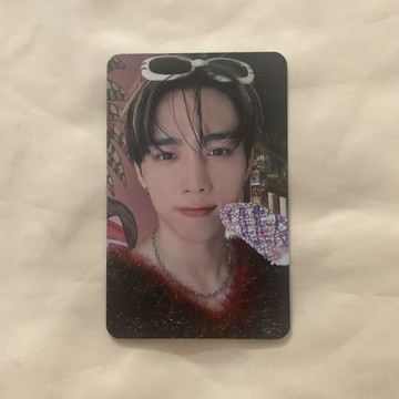 ⭐韓國代購正版預售⭐得 theboyz 正規二 mr籤售1.0特典卡 正品真卡 默認出廠瑕 金泳勳