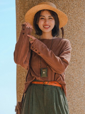 白/綠/棕 植物染油絲棉麻純色圓領長袖T恤 長袖上衣