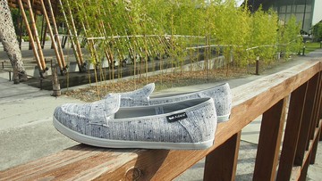 Adeia舒適 簡單 輕鬆 穿好鞋 ~好入腳 上班首選 藍白棉摩卡娃娃鞋