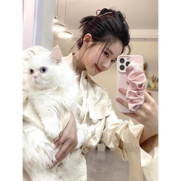 趙露思同款適用蘋果16promax手機殼新款液態硅膠iphone15pro保護套plus全包防摔13網紅女14創意腕帶掛繩12軟