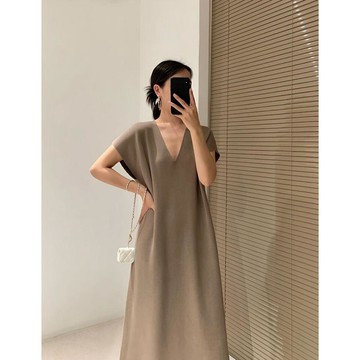 台灣现貨 150kg連衣裙 特大碼連衣裙 冰絲連衣裙 薄款連衣裙 法式連衣裙 長款連衣裙 寬鬆顯瘦連衣裙 薄款T恤裙