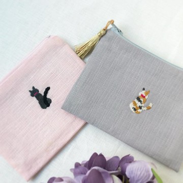 Petanko 小袋別針別針尾黑貓背圖案