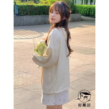 夏季必備💦抗UV外套 涼感防曬衣 防曬服女 高倍防曬  奶黃色外套女款夏季新款寬鬆薄款透氣防紫外線拉鍊防曬服潮HLJ