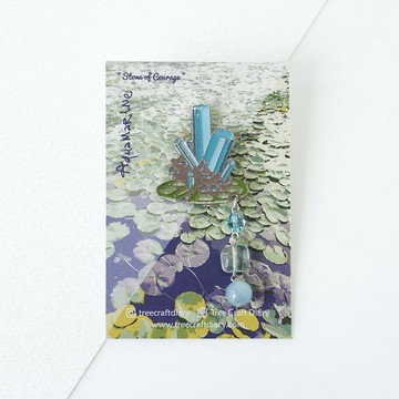 海藍寶石蓮花葉徽章別針 // Aquamarine Lotus Leaf Enamel Pin
