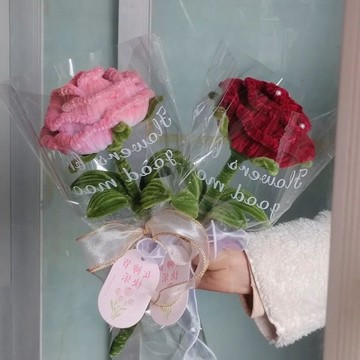 台灣出貨💙中號扭扭棒玫瑰成品純手工巨型玫瑰求婚520七夕創意禮物送人永生