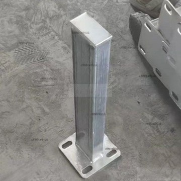 護欄柱焊接鍍鋅柱不銹鋼柱各種異型柱耐用加固立柱長桿v型柱 # c886t