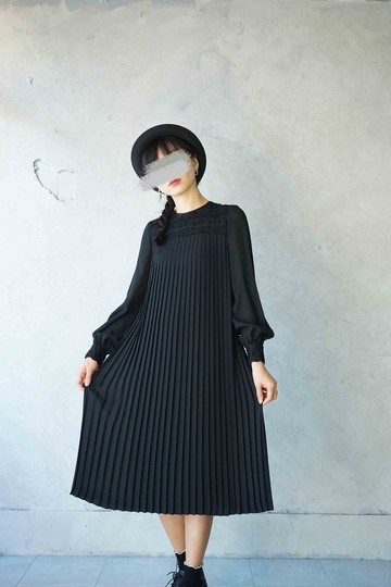 尋寶古著-優雅蕾絲壓摺傘版雪紡復古洋裝