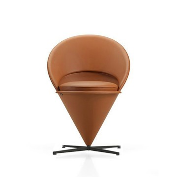 Cone Chair 錐形甜筒椅（干邑色皮革）