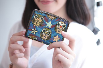 換季特賣  拉鍊短夾 真皮 / 布防潑水 平織緹花 多花色