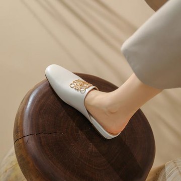 包頭半拖鞋女2025新款夏真皮平底方頭小眾外穿拖鞋涼拖鞋穆勒鞋