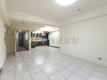 鄰近水湳經貿麥克阿瑟大四房平車旁邊敦化公園公共建設｜台中市北屯區敦化路一段