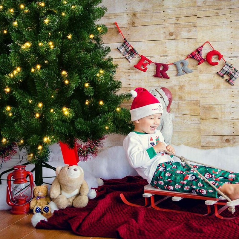 クリスマスツリー 180cm 枝数600本 15mLEDライト付き 9mリボン付 Amazon.co.jp: SIXCOM クリスマスツリー 180cm christmas tree