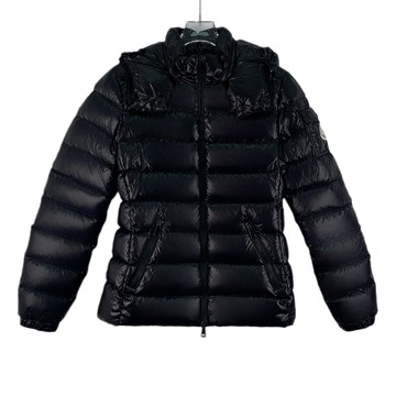 (M) moncler質感羽絨連帽拉鏈黑色外套