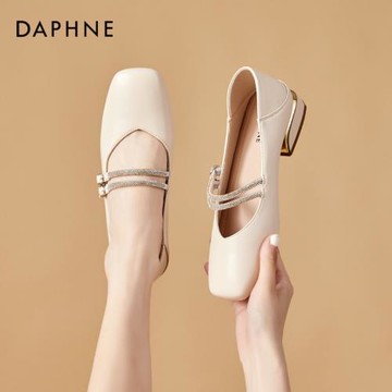 達芙妮瑪麗珍女鞋2024年爆款春秋季百搭英倫風小皮鞋方頭粗跟單鞋