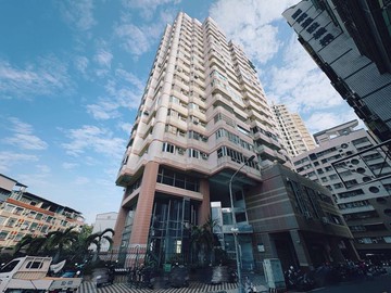 三民走路到鼎山家樂福_近輕軌採光大4房｜高雄市三民區和順街