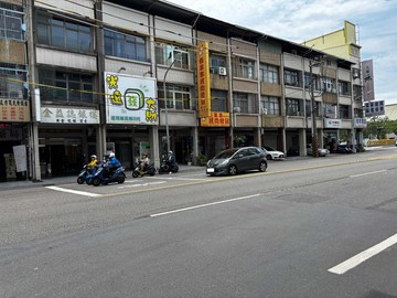 大東捷運站~藝文中心光遠路透天金店面｜高雄市鳳山區光遠路
