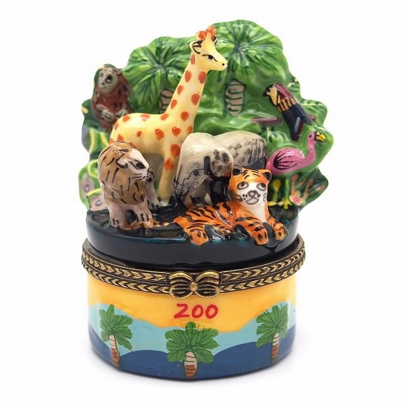 【 お宝品 】猫 かたつむり ポタリーケース 陶磁器 ネコの「ポタリーケース」少し集めました！ - 『キオクハウス
