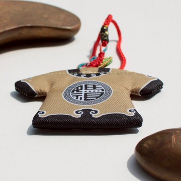 媽祖轎班衣平安符吊飾 (卡其)