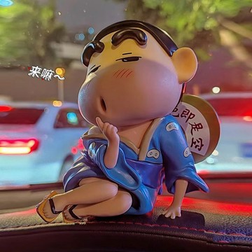 臺灣/✨擺件 手辦和服蠟筆小新手辦誘惑小新搞笑可愛辦公桌面車載擺件潮玩禮物公仔