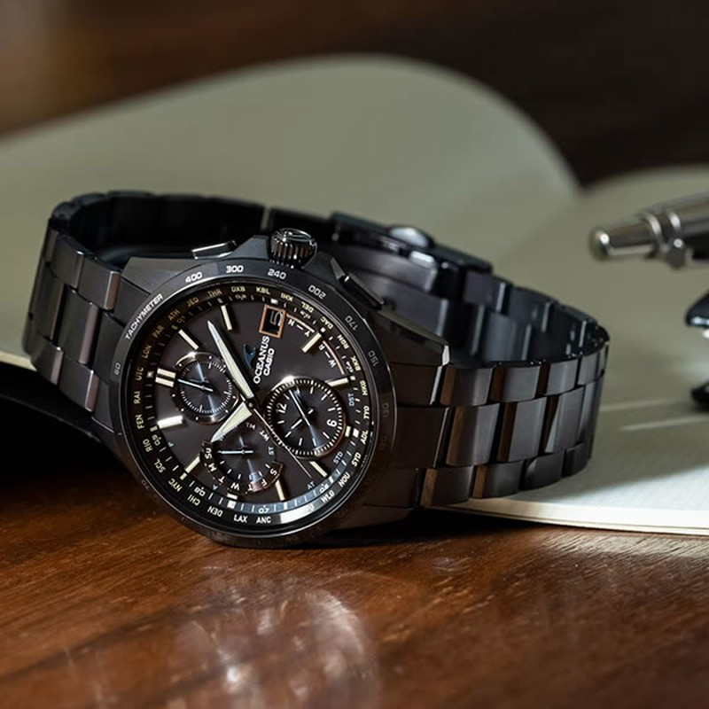 CASIO OCEANUS ブラック クロノグラフ 時計 OCW-S1000高価買取事例
